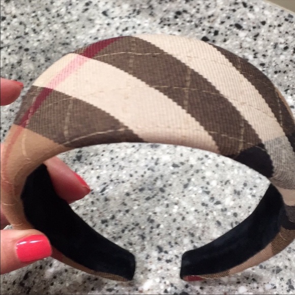 Burberry Accessories - Burberry wide NOVA check headband